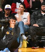 Access_Kardashian_21.jpg