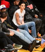 Access_Kardashian_5.jpg