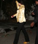 Access_Kardashian_5.jpg