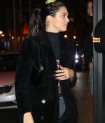 Access_Kardashian_5.jpg