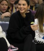 Access_Kardashian_1.jpg