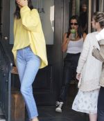 Access_Kardashian_5.jpg