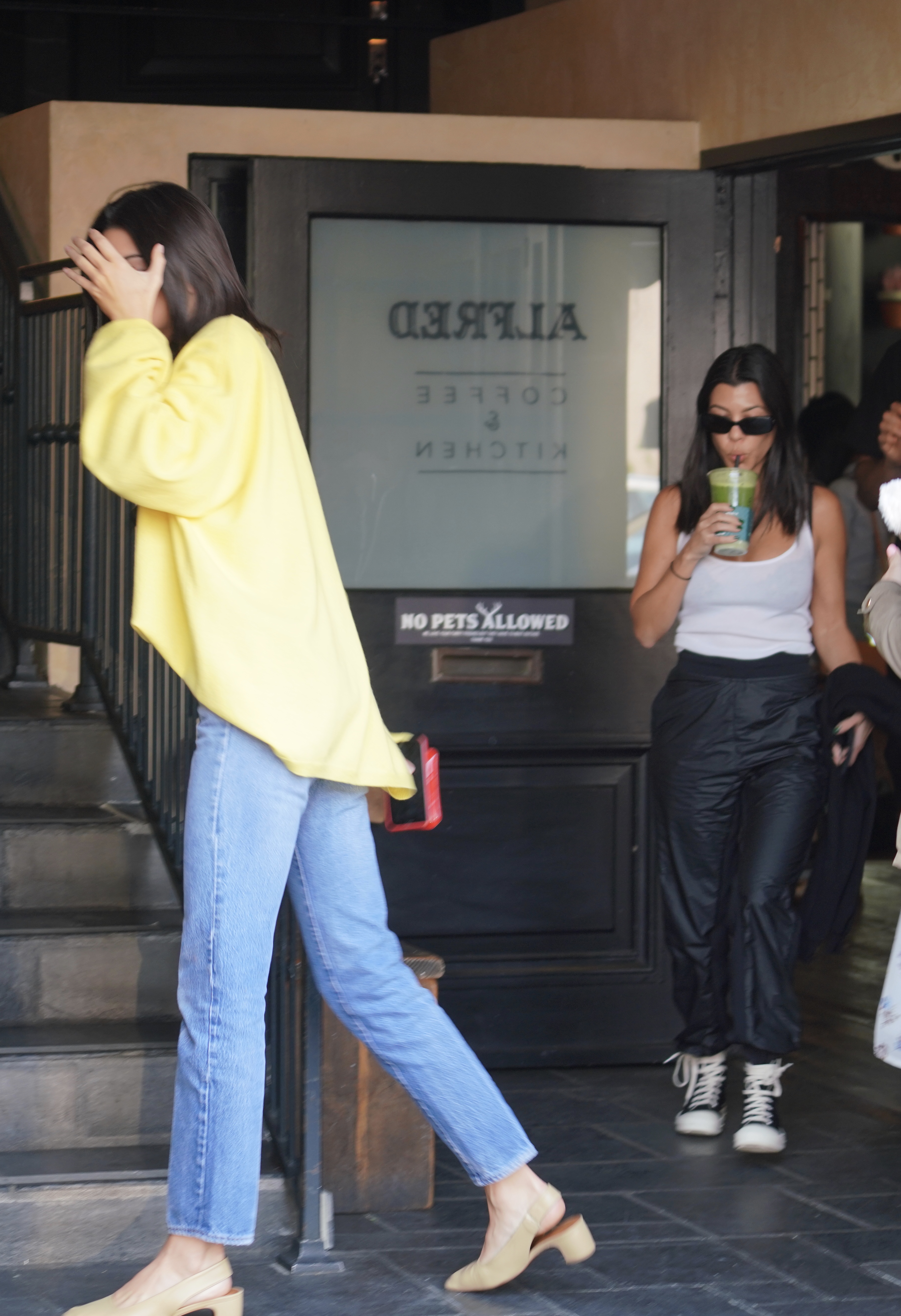Access_Kardashian_7.jpg