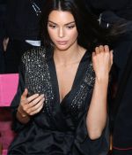 Access_Kardashian_2.jpg