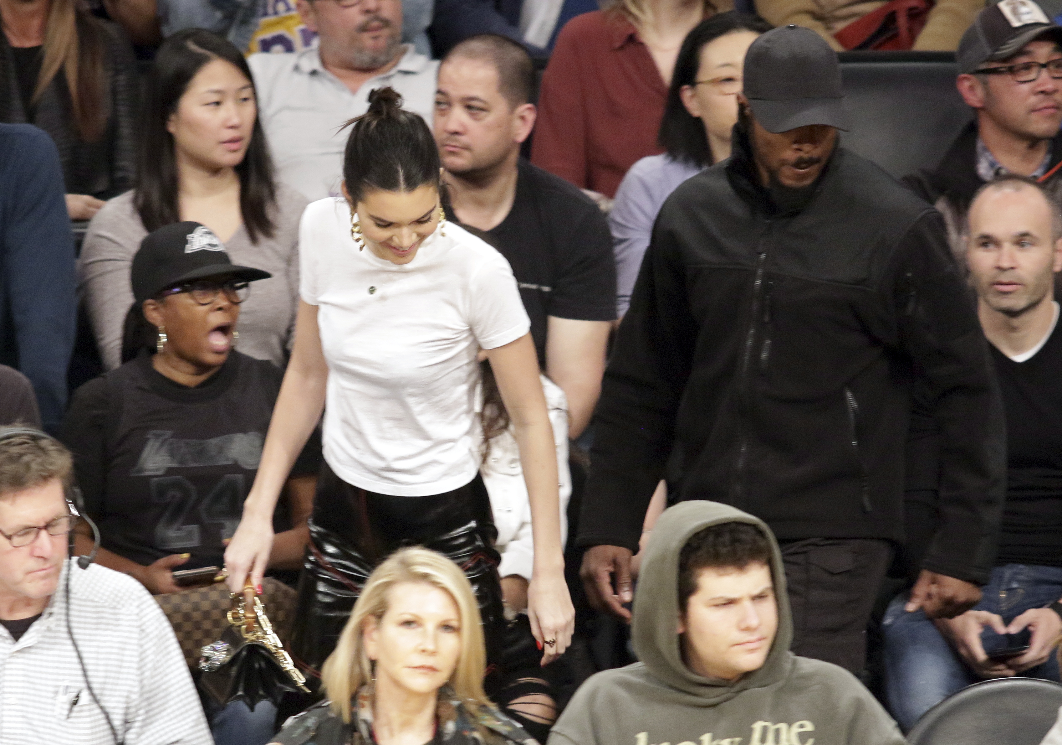 Access_Kardashian_8.jpg