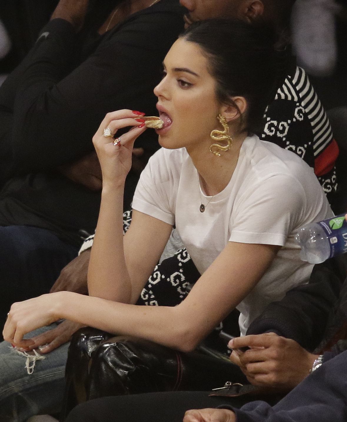 Access_Kardashian_92.jpg