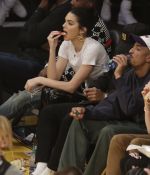 Access_Kardashian_94.jpg