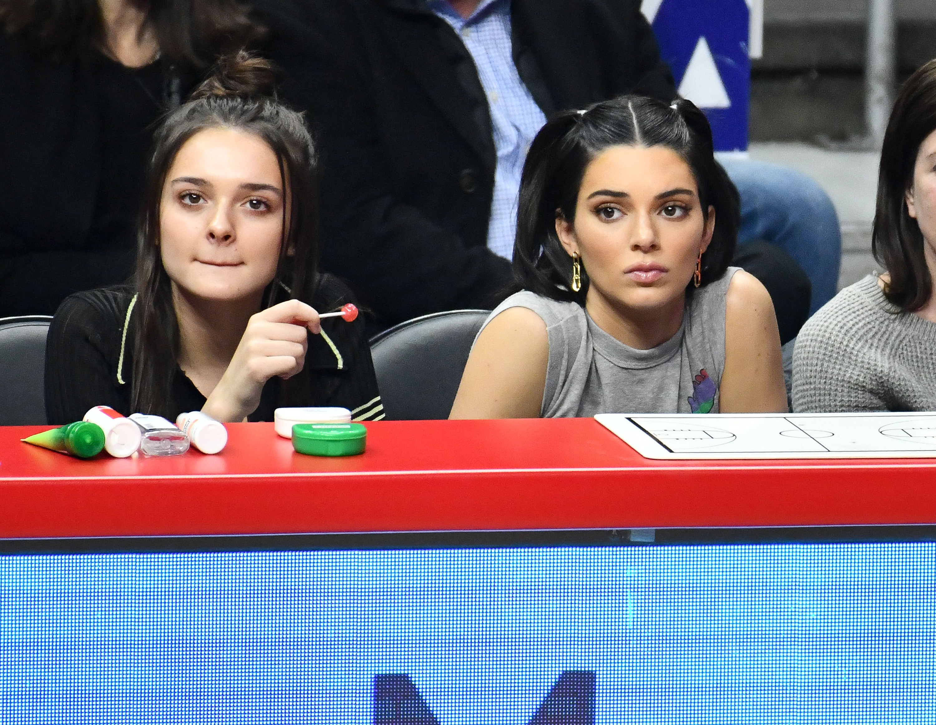 Access_Kardashian_4.jpg