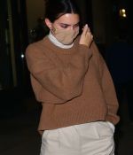 Access_Kardashian_5.jpg