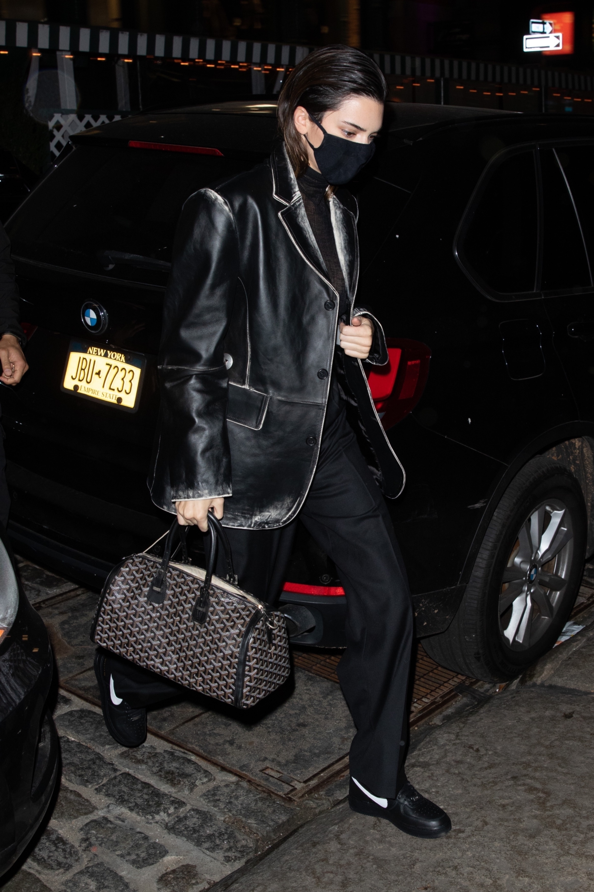 Access_Kardashian_2.jpg
