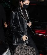 Access_Kardashian_1.jpg