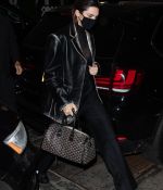 Access_Kardashian_4.jpg