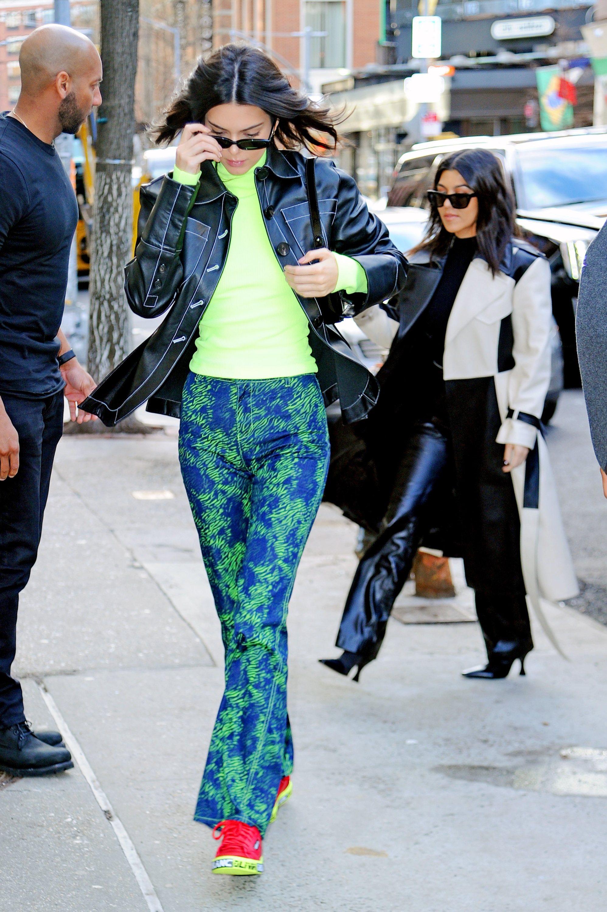 Access_Kardashian_4~0.jpg