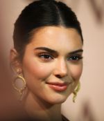 Access_Kardashian_5.jpg