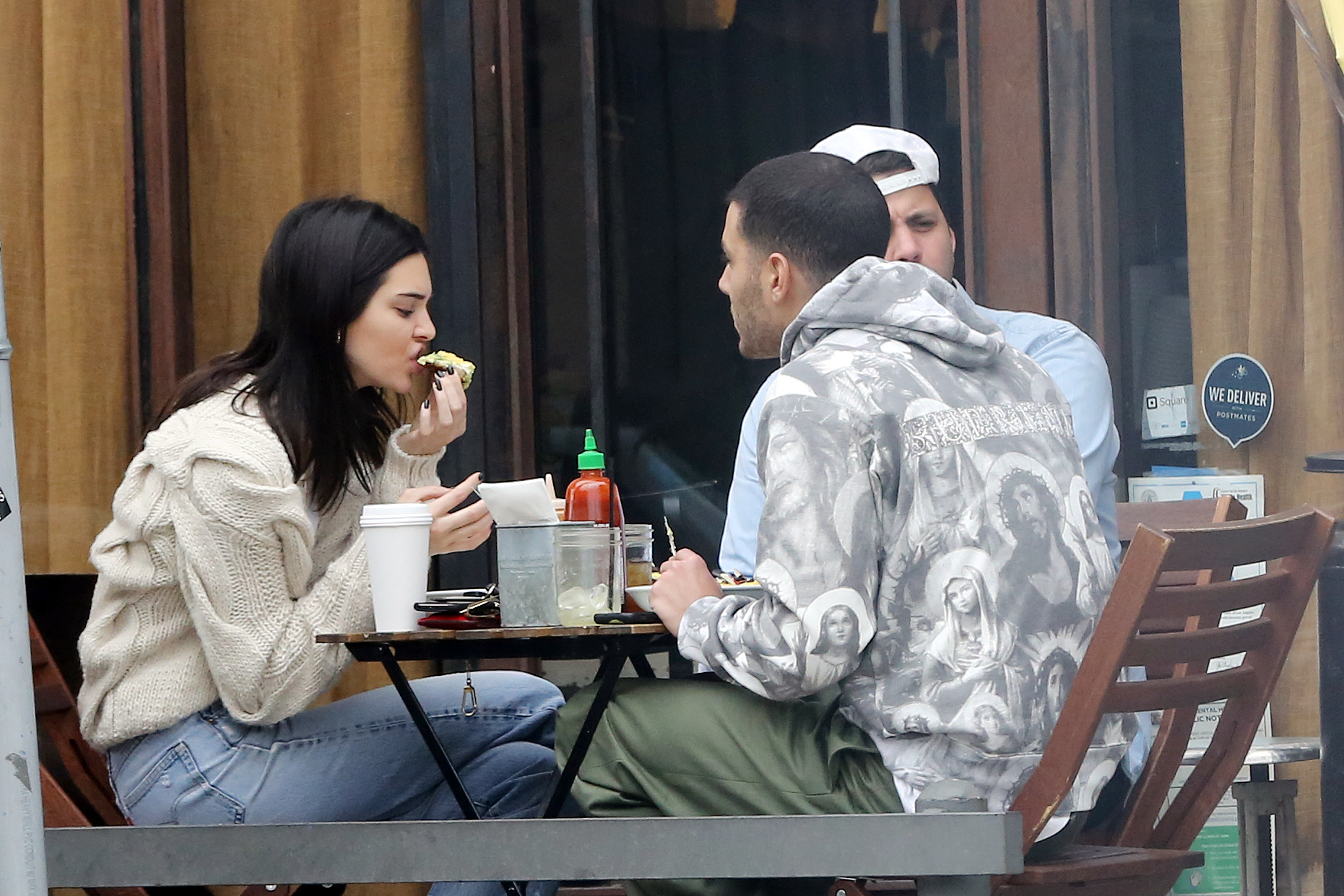 Access_Kardashian_12.jpg