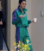 Access_Kardashian_3.jpg