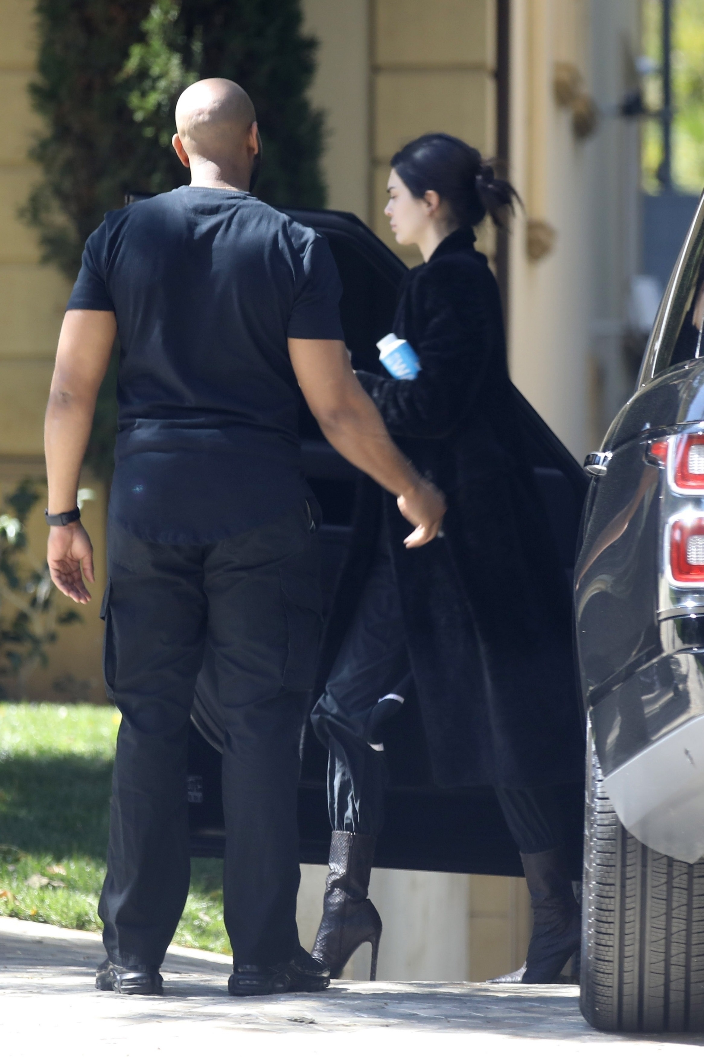 Access_Kardashian_7.jpg