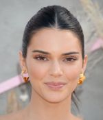 Access_Kardashian_13.jpg