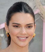 Access_Kardashian_17.jpg