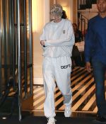 Access_Kardashian_3.jpg