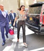 Access_Kardashian_6.jpg