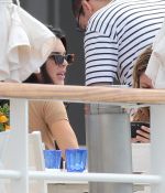 Access_Kardashian_37.jpg
