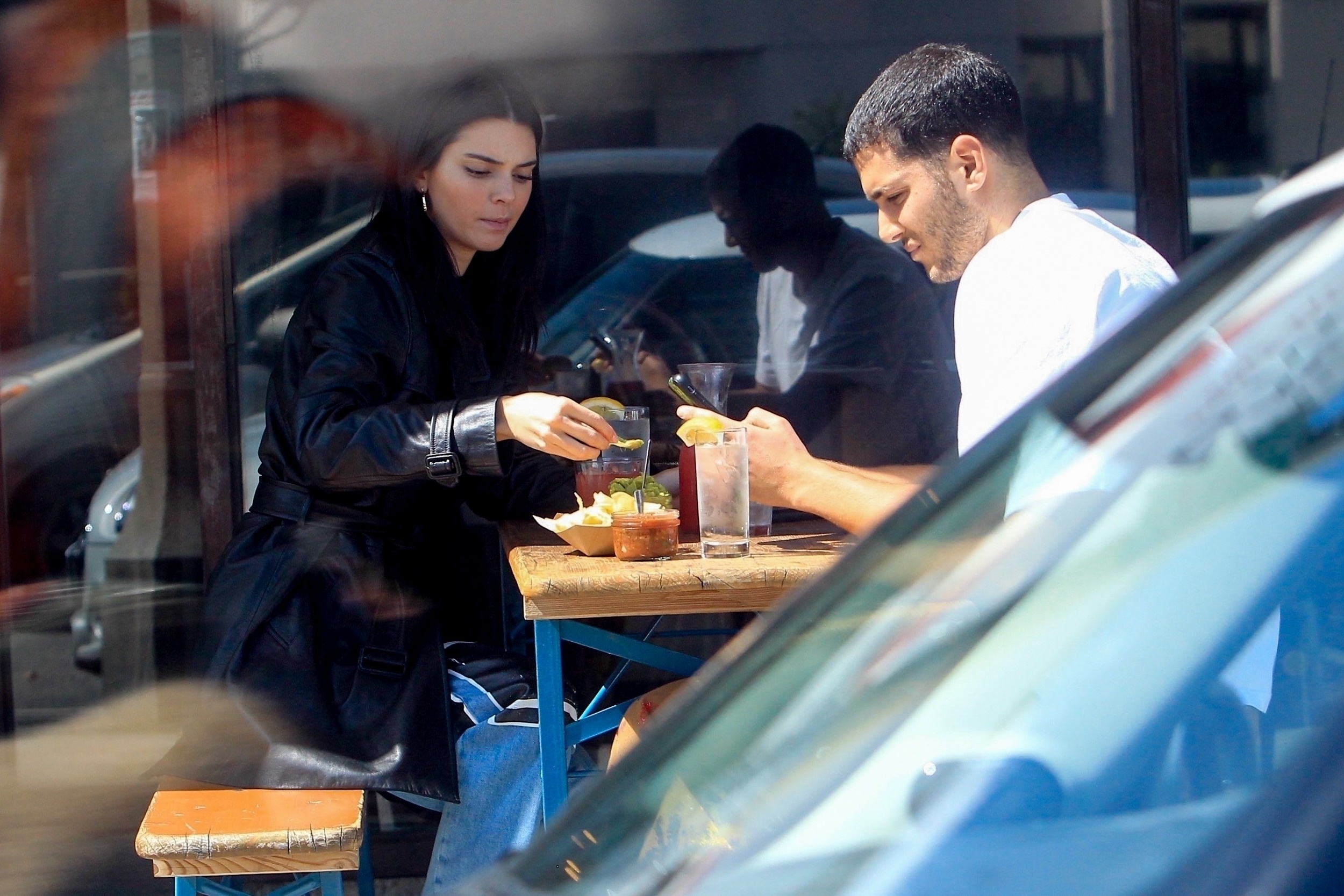 Access_Kardashian_6.jpg