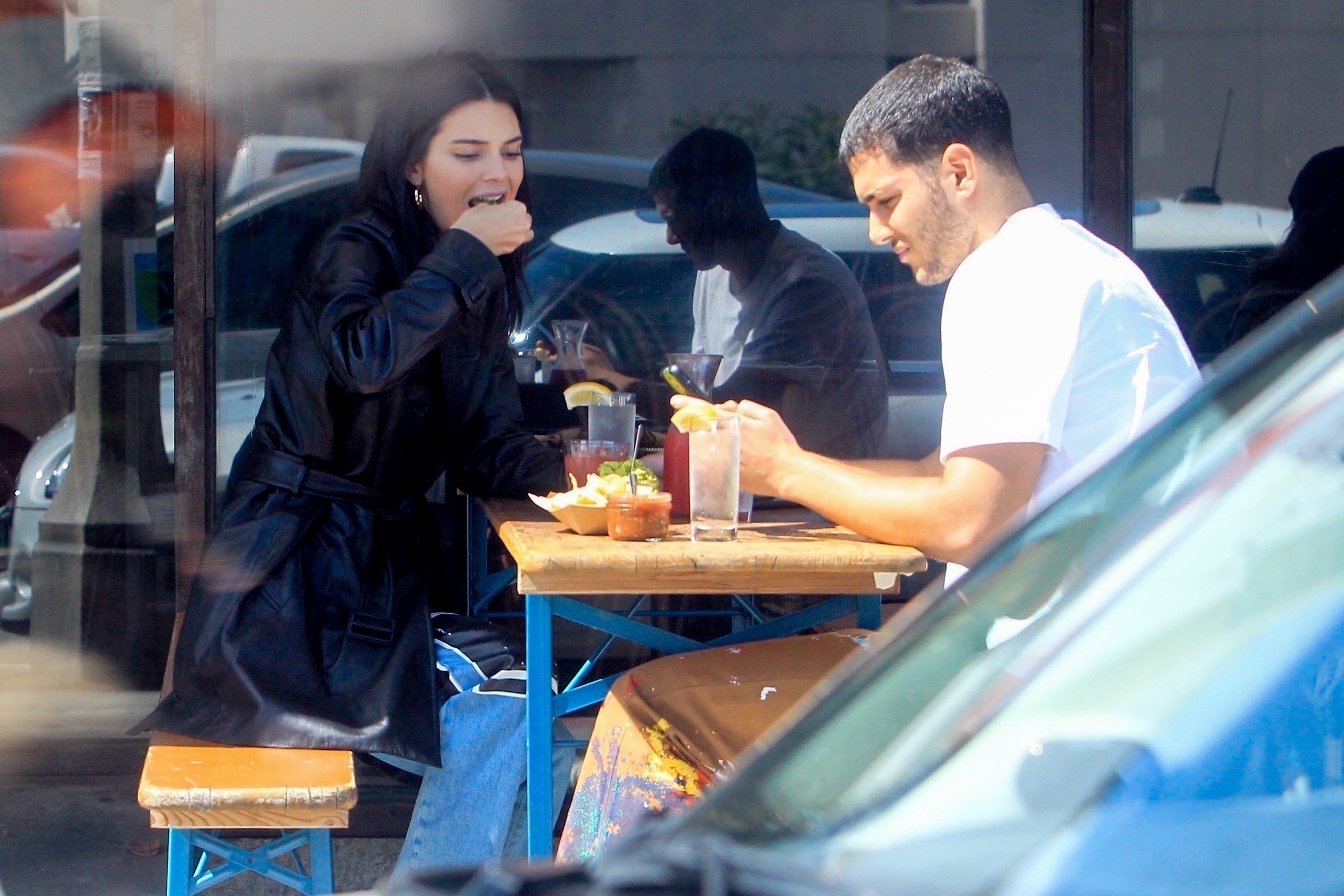 Access_Kardashian_7.jpg