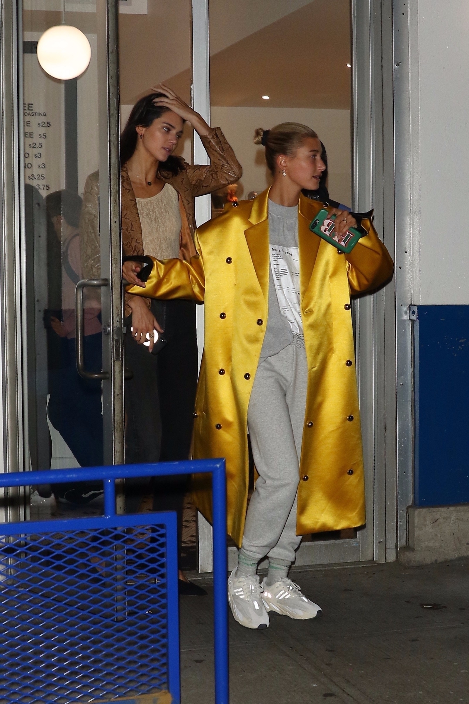 Access_Kardashian_5.jpg