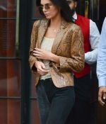 Access_Kardashian_1.jpg