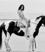 Access_Kardashian_133.jpg
