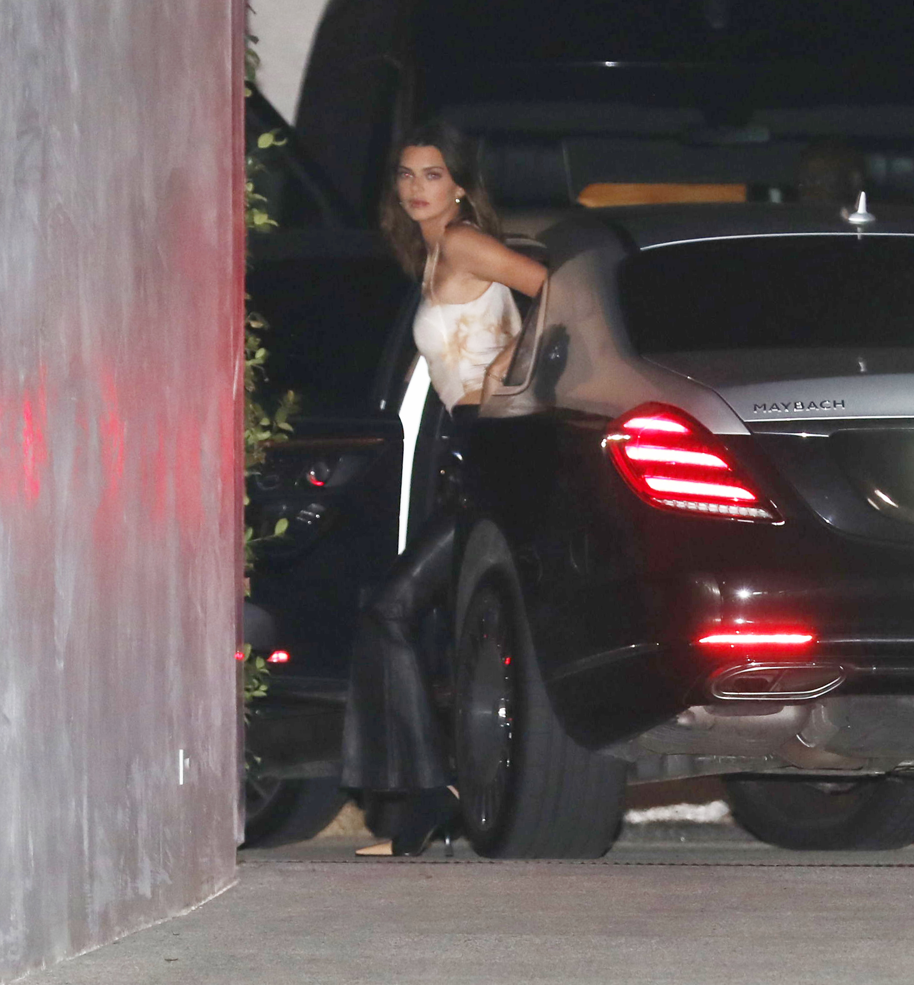 Access_Kardashian_5.jpg