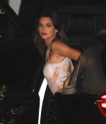 Access_Kardashian_2.jpg