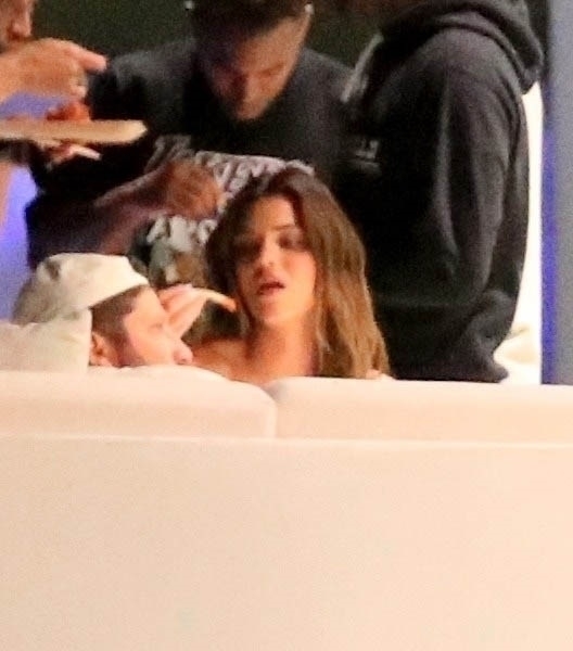Access_Kardashian_20.jpg