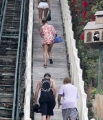 Access_Kardashian_12.jpg