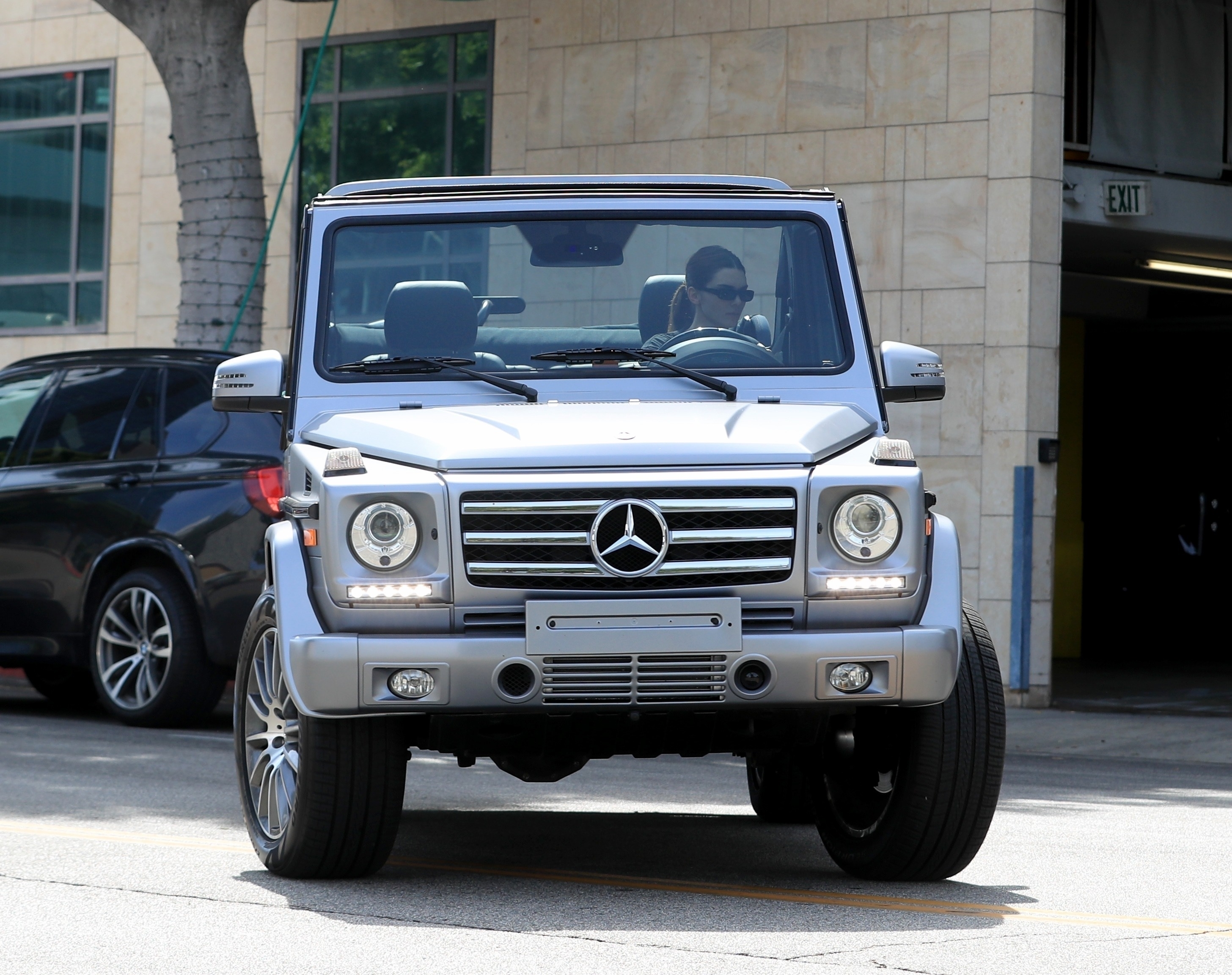 Access_Kardashian_7.jpg