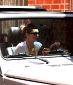 Access_Kardashian_5.jpg