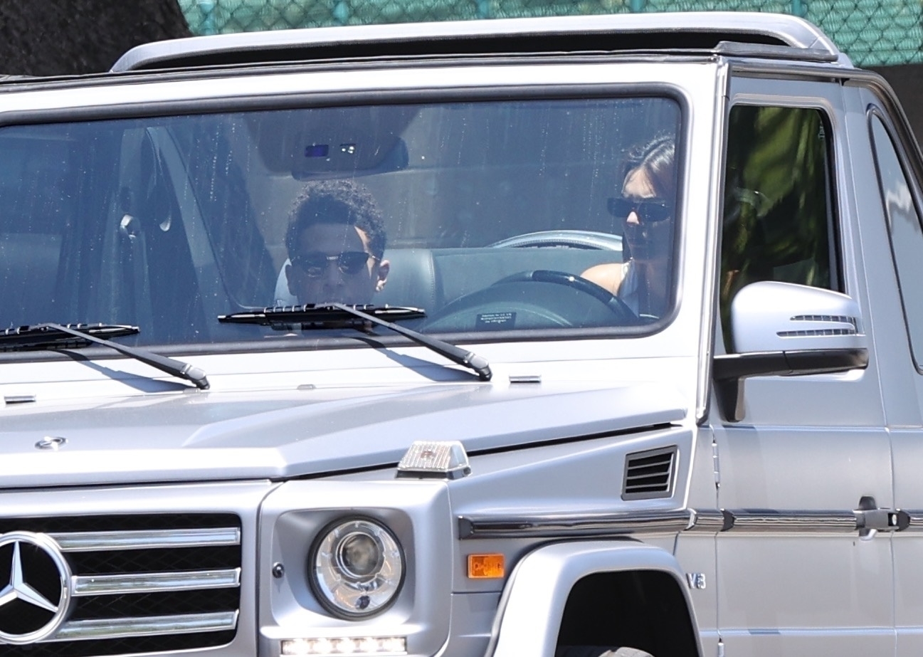 Access_Kardashian_5.jpg