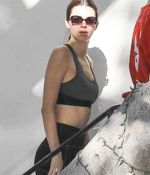Access_Kardashian_20.jpg