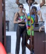 Access_Kardashian_10.jpg