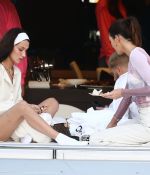 Access_Kardashian_2.jpg