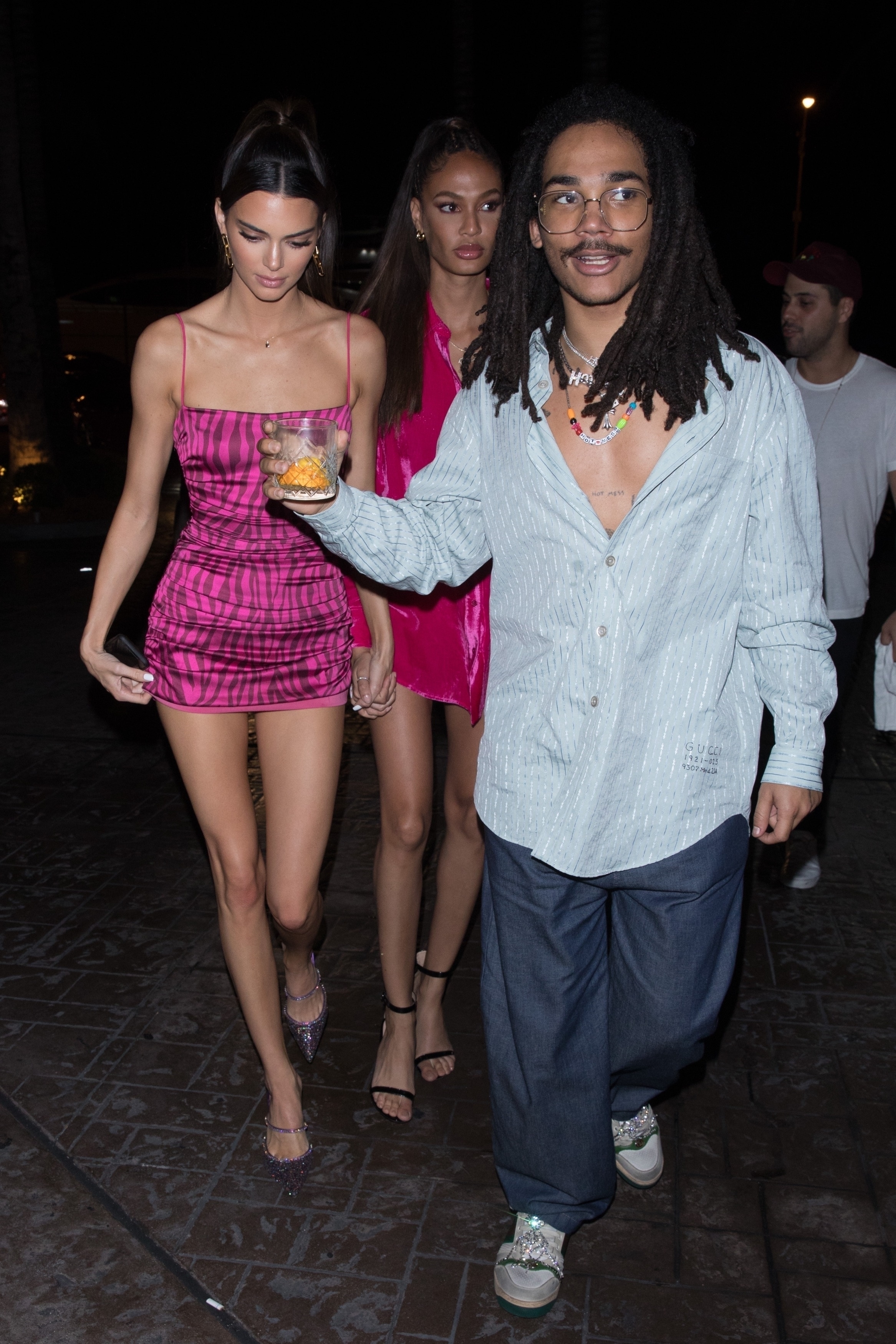 Access_Kardashian_2.jpg