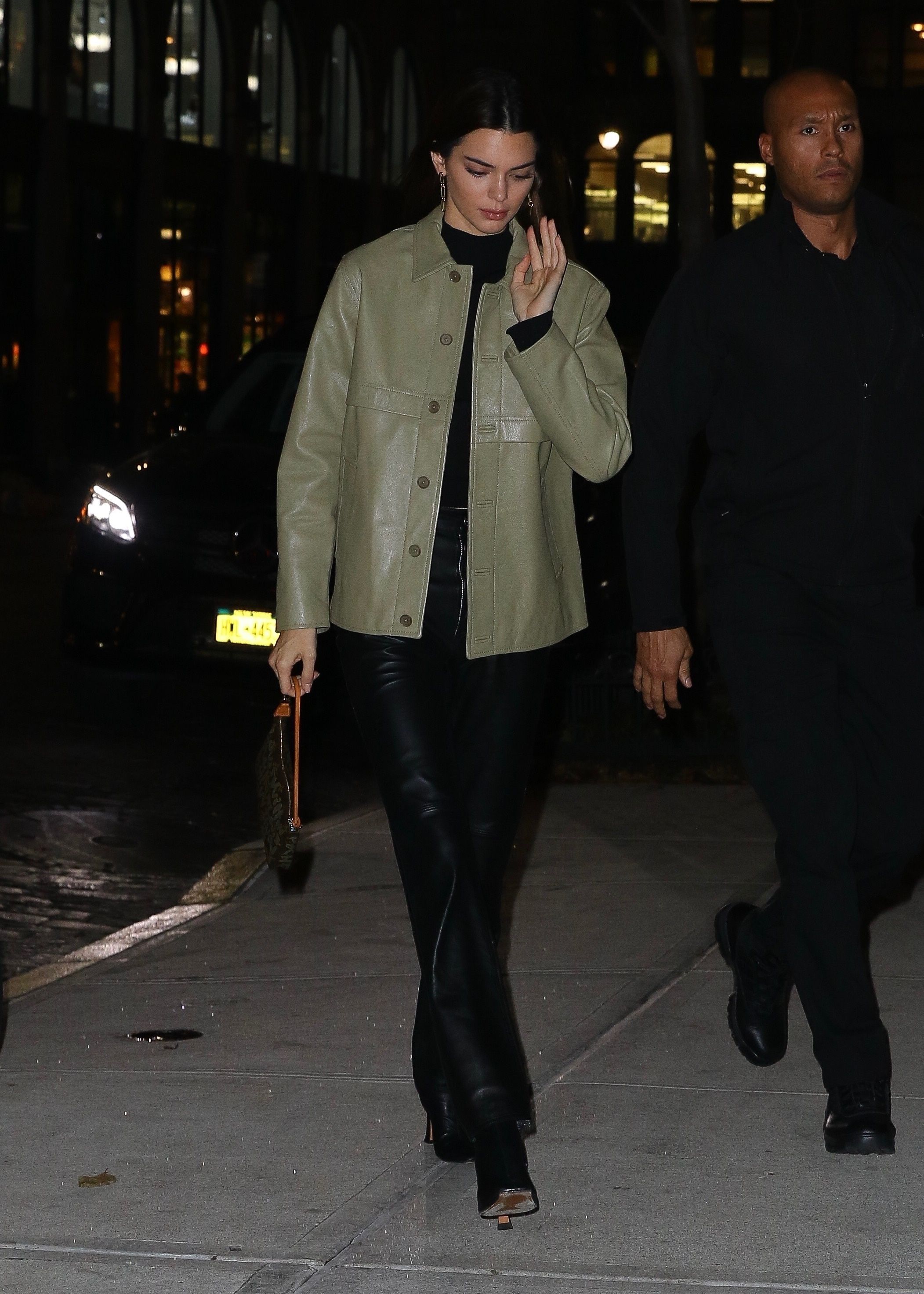 Access_Kardashian_6.jpg