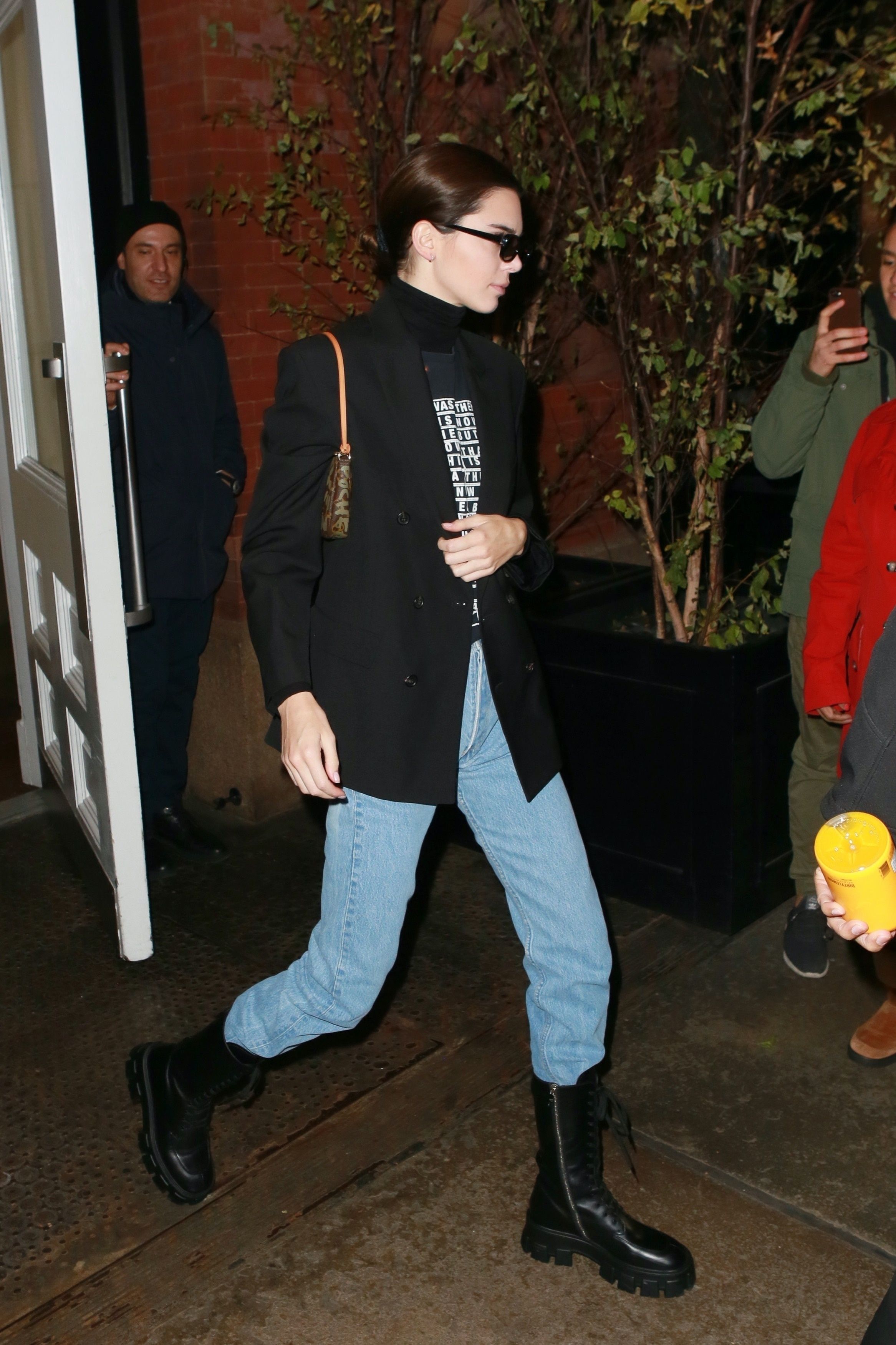 Access_Kardashian_13.jpg
