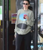 Access_Kardashian_3.jpg