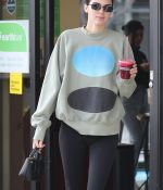Access_Kardashian_6.jpg