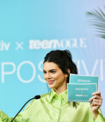 Access_Kardashian_5.png