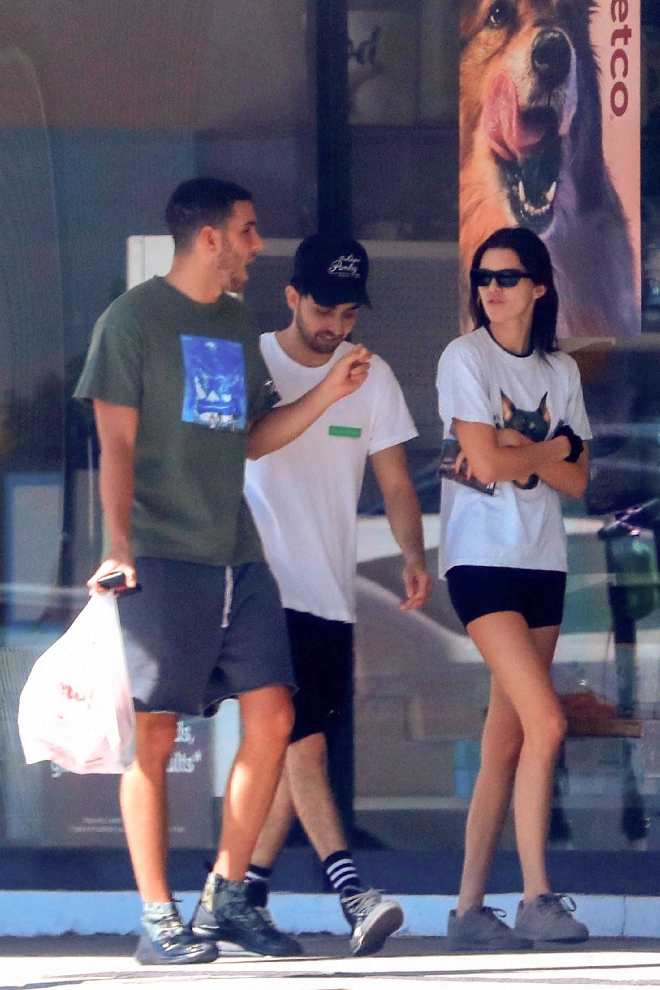 Access_Kardashian_6.jpg
