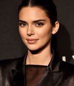Access_Kardashian_14.jpg