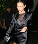 Access_Kardashian_8.jpg